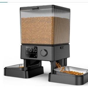 pet food dispenser 3 Small Pets, 20 Cups-new box