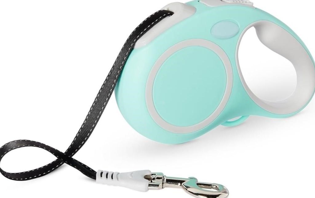 Amazon Basics Retractable Dog Leash, Reflective- new in box