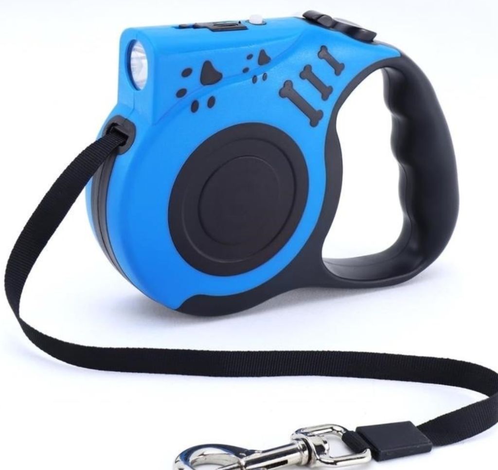 Retractable Dog Leash with USB Rechargeable Flashing- new