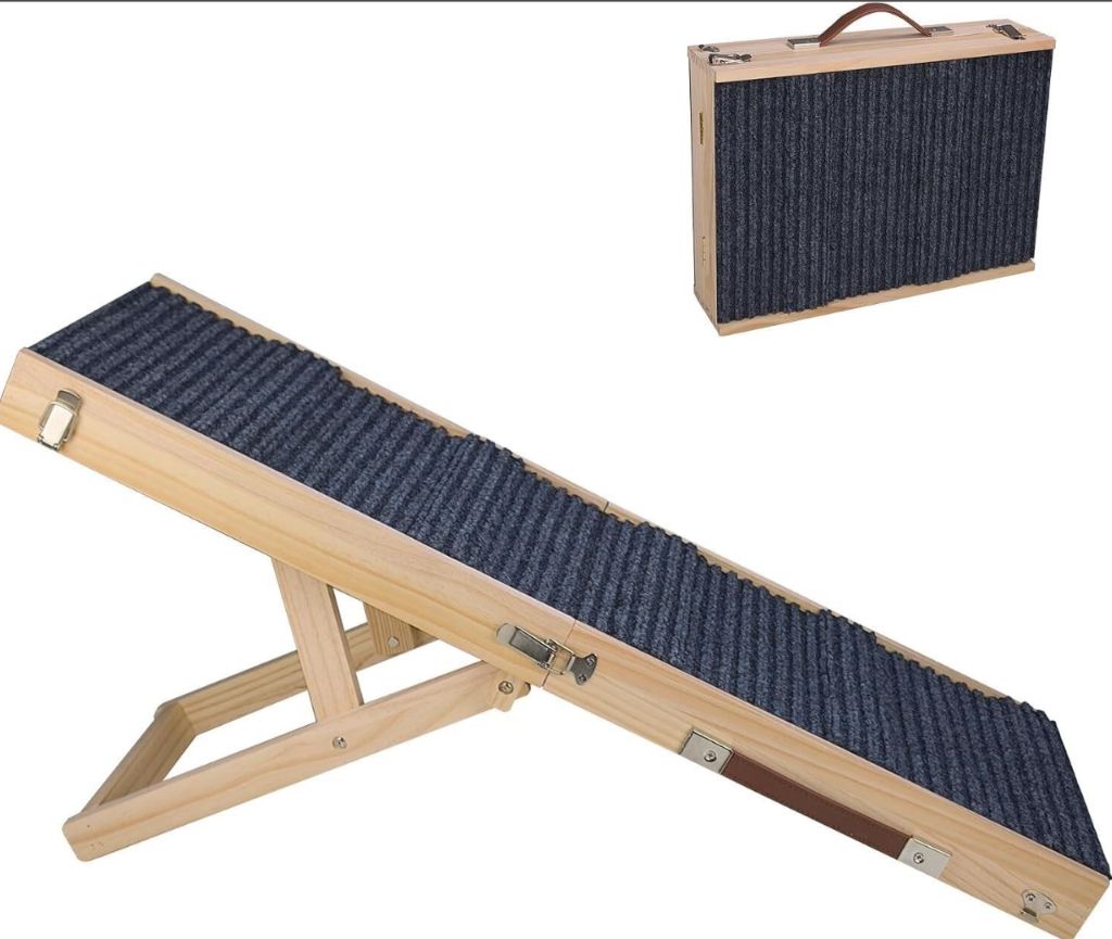 Folding Wooden Dog Ramp with Traction Mat
